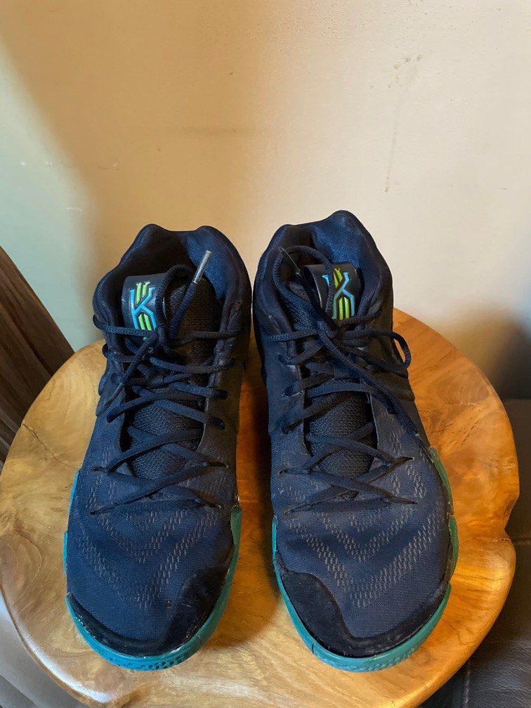 Dark obsidian top kyrie 4