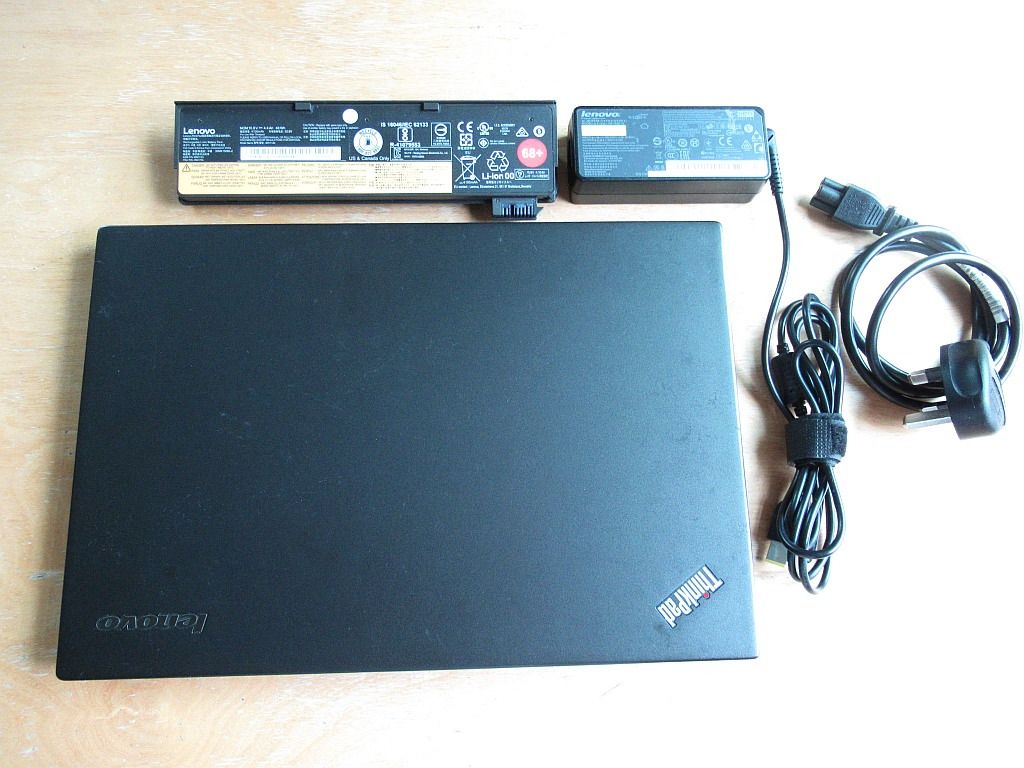 美品 ThinkPad X260 i5-6300U メモリ8GB 500GBHD