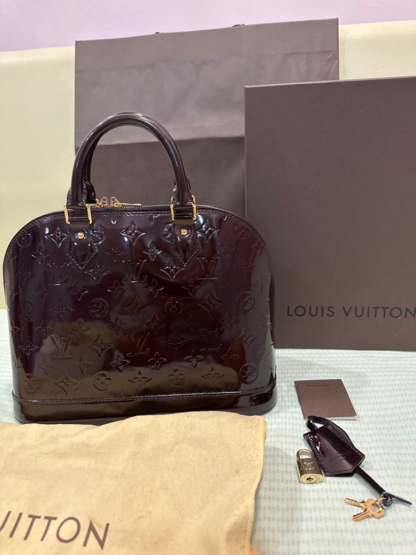 Sac Louis Vuitton Alma PM Amarante - LUXERYUS