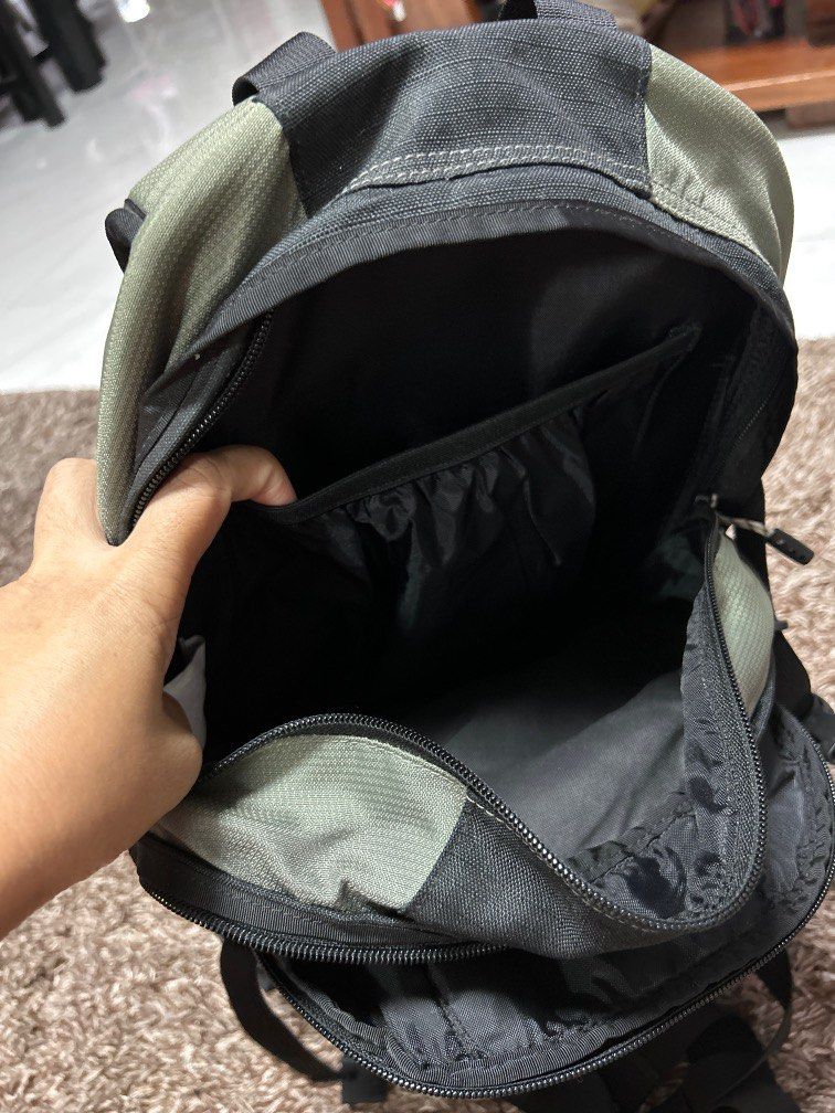 L.L. Bean Escape backpack, Men's Fashion, Bags, Backpacks on Carousell