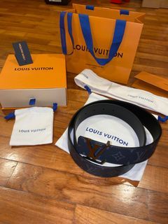 Louis Vuitton Reverso belt Savane Monogram Chapman Ink White/Blue 34-38  inches, Men's Fashion, Watches & Accessories, Belts on Carousell