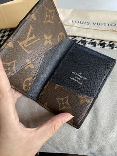 LV Romy Card Holder (M81880), 名牌, 手袋及銀包- Carousell