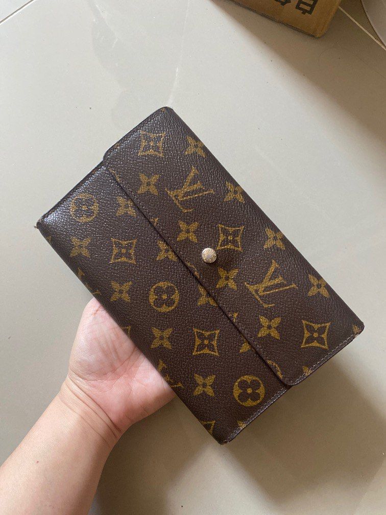 Authenticated Used Louis Vuitton Wallet Portefeuille Viennois