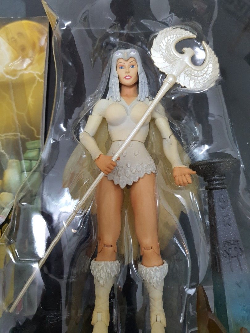 Masters Of The Universe Classics Temple Of Darkness Sorceress Hobbies And Toys Collectibles 