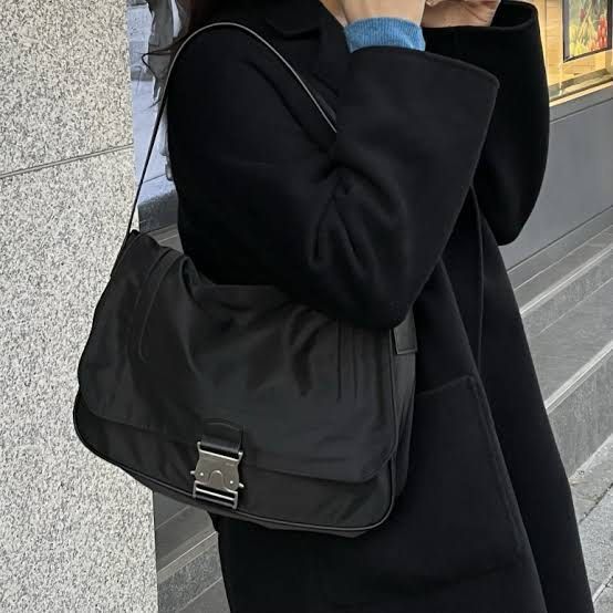 太妍同款] Matin Kim - BUCKLE BAG [7 colors]
