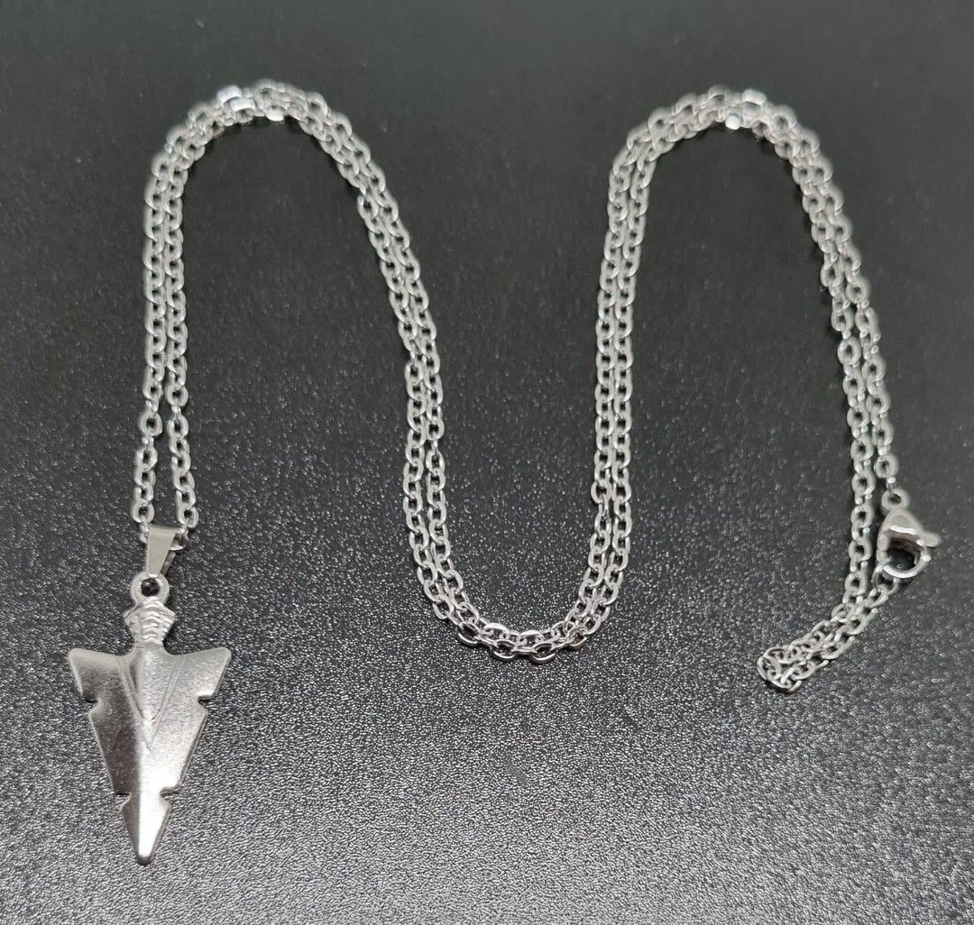 Mens arrow sales pendant