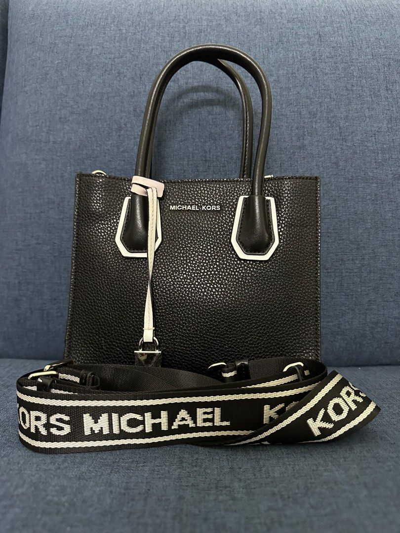Michael Kors Women s Fashion Bags Wallets Tote Bags on Carousell