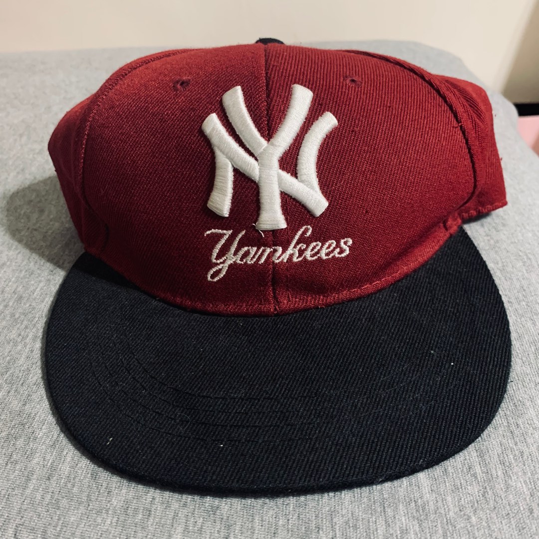 Vintage Twins MLB NY New York Yankees arch cap script logo