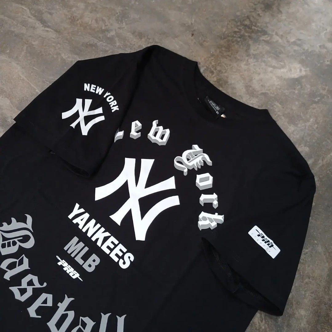 Kaos MLB YANKEES ™, Fesyen Pria, Pakaian , Atasan di Carousell