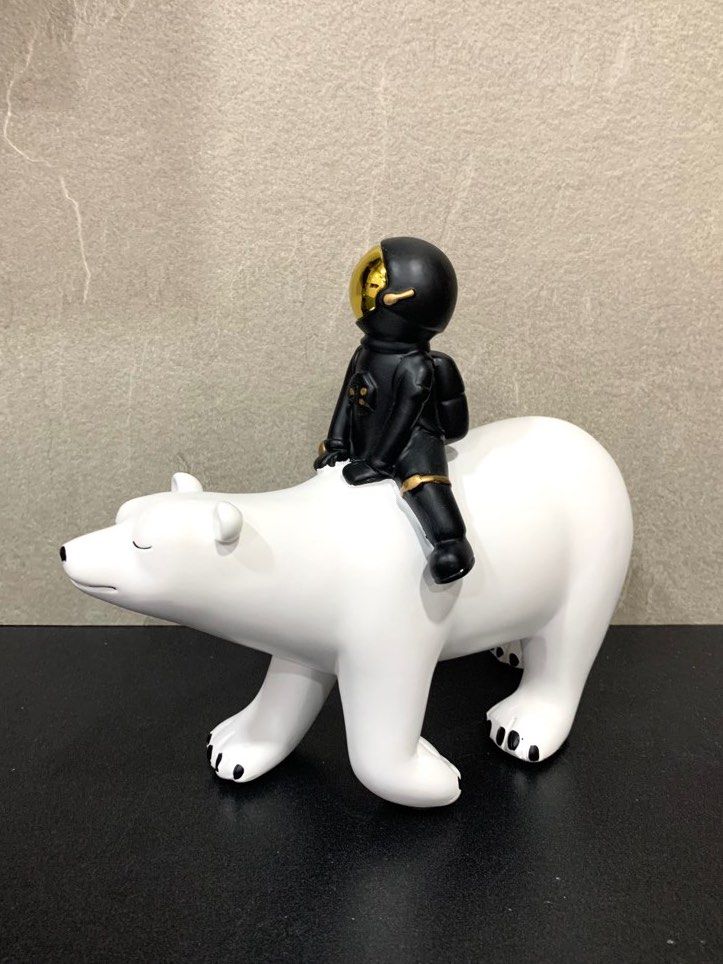 Modern Art Sculpture/Home Decor, Furniture & Home Living, Home Decor