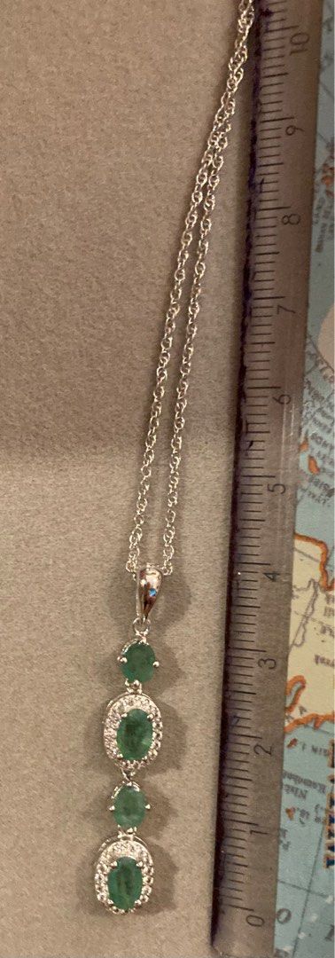 NATURAL EMERALD NECKLACE Women s Fashion Jewelry Organisers