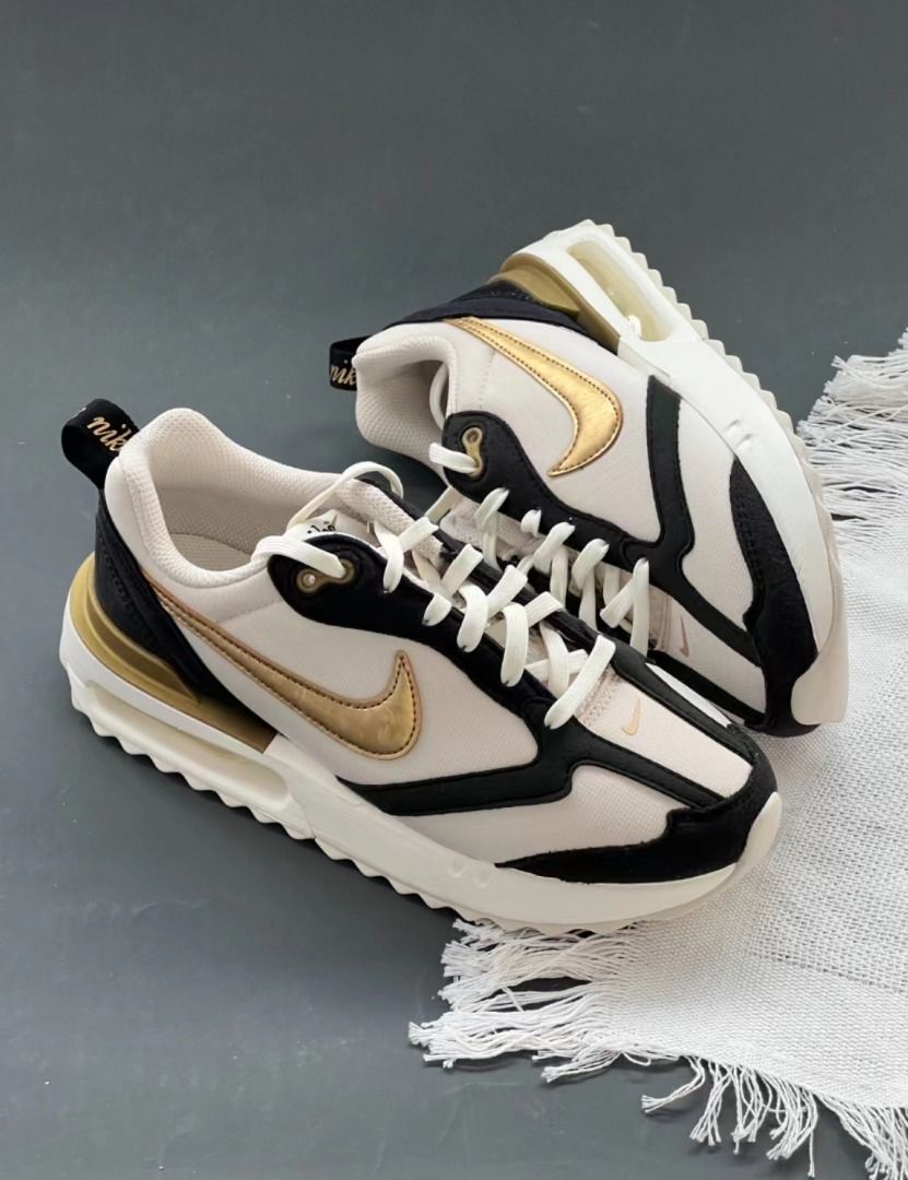 Nike Air Max Dawn Comfortable low top casual shoes Women s