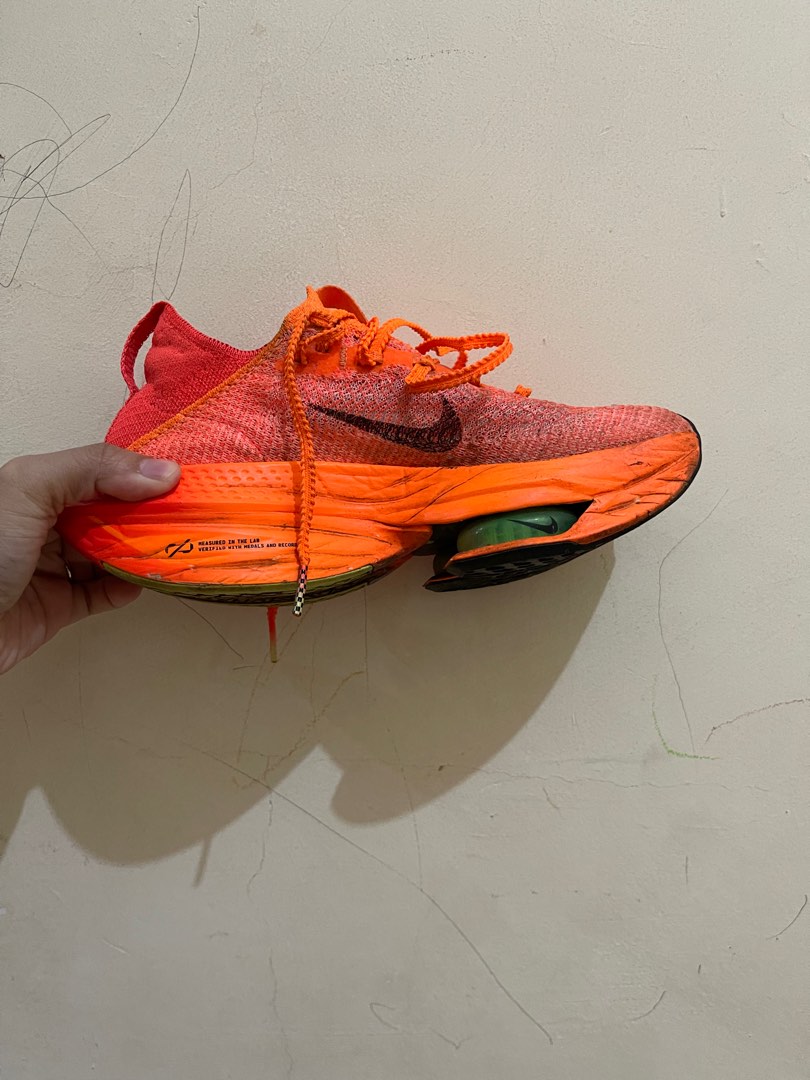 Nike alphafly next 2 %, Fesyen Wanita, Sepatu di Carousell