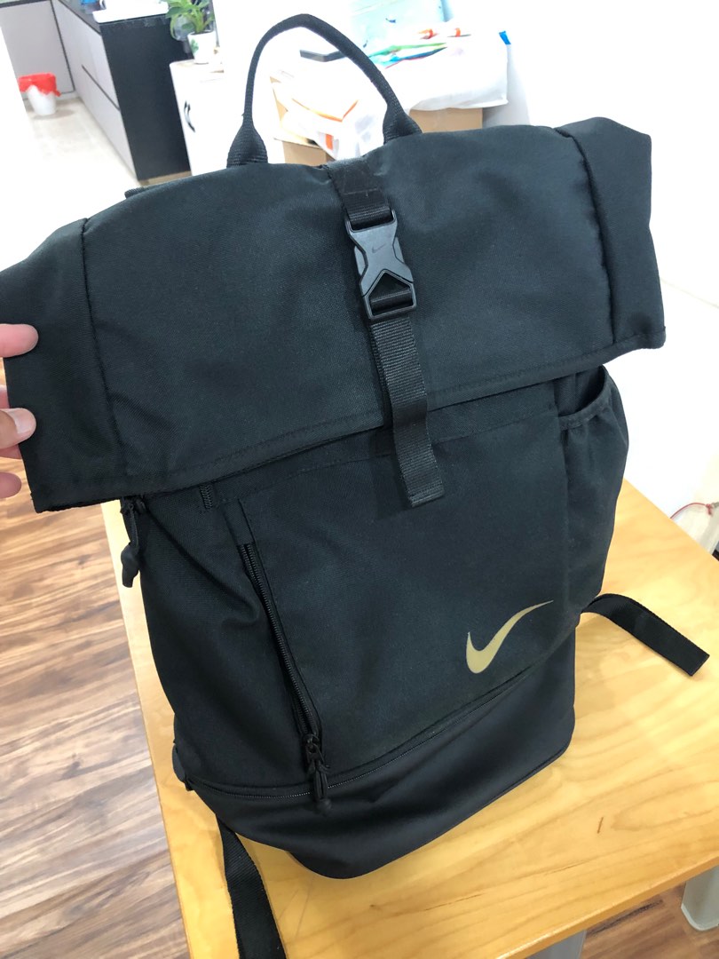 Nike clearance basketball purse