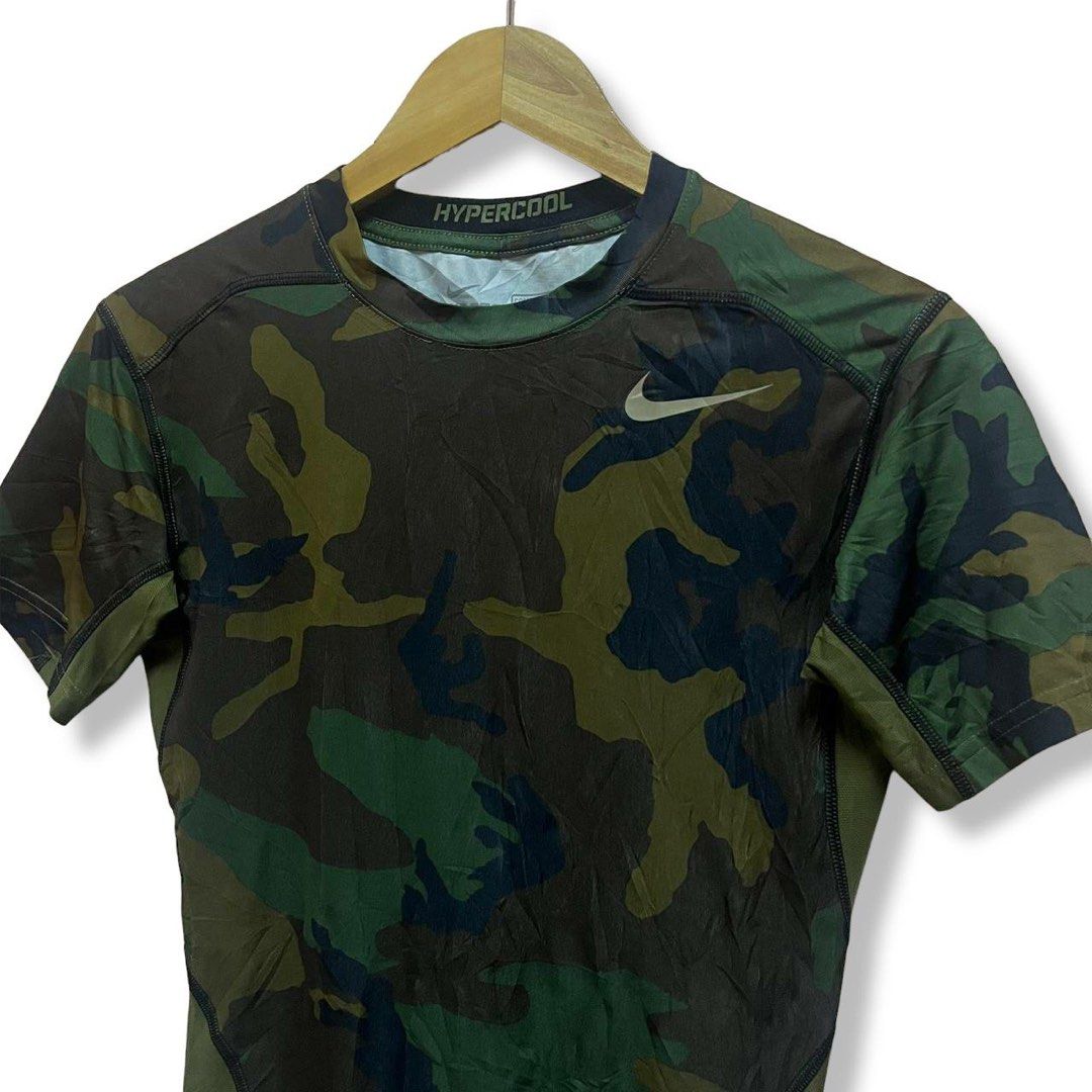 Nike Pro Combat Compression Activewear Shirt, Men's Fashion, Activewear on  Carousell