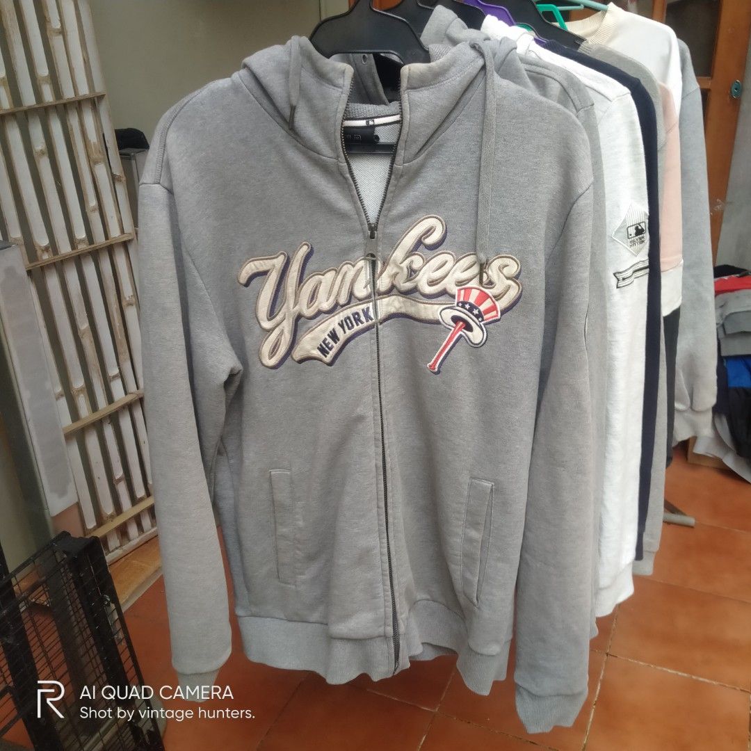 Nike NY Yankees jacket, Men's Fashion, Coats, Jackets and Outerwear on  Carousell