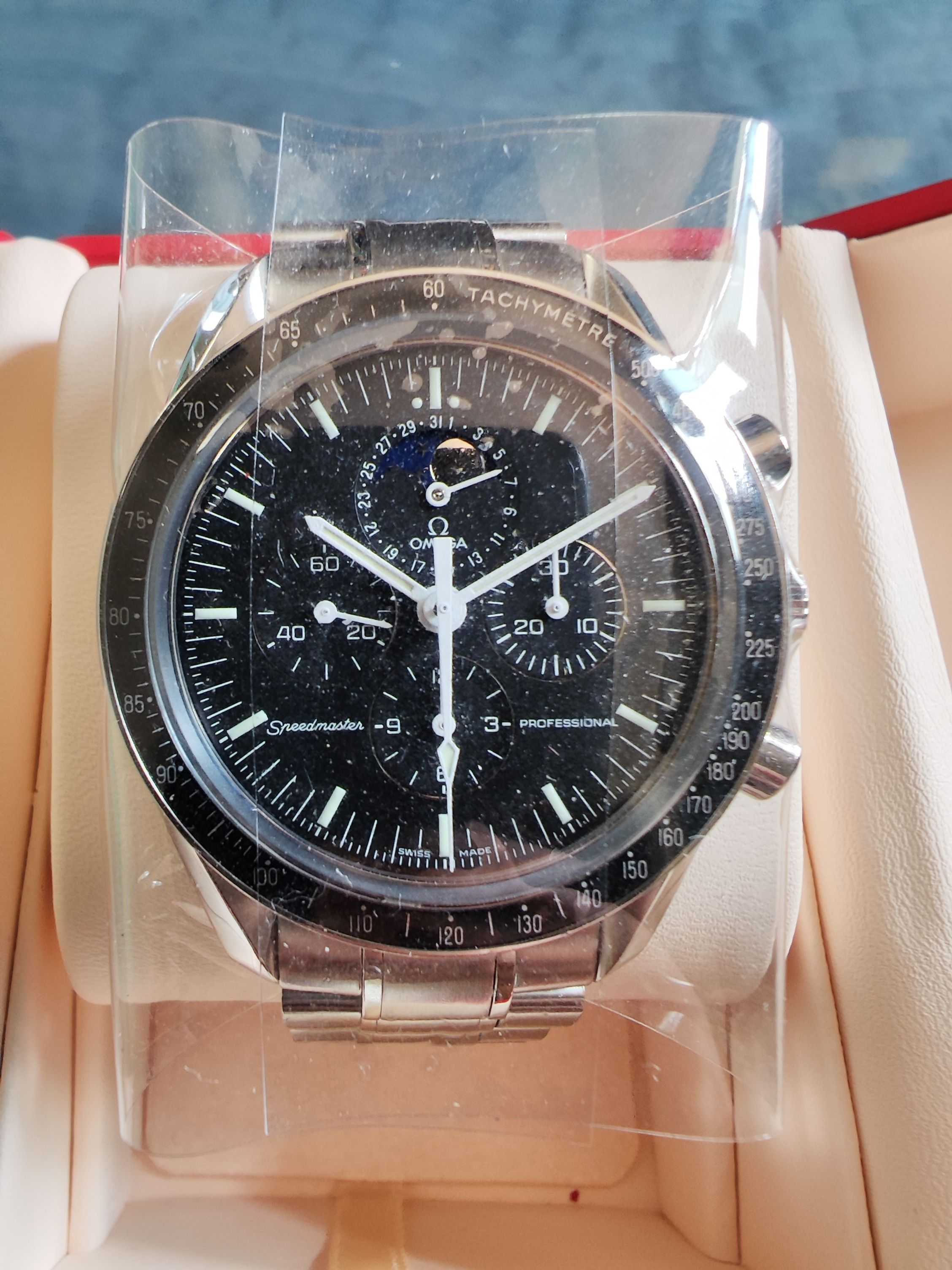 Speedmaster sapphire best sale caseback
