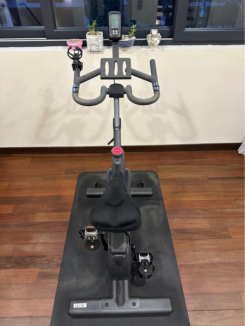 Ovicx Xcycle Q200