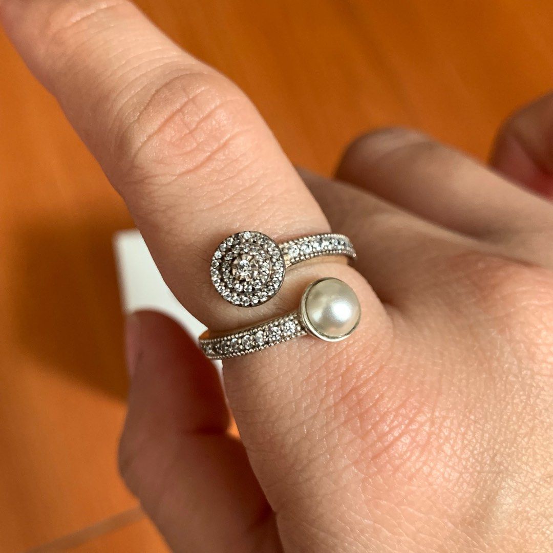 Pandora luminous discount glow ring