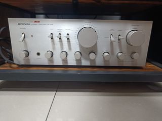 Pioneer A-006 Amplifier with Radio
