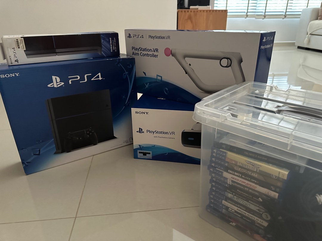 Playstation 4 full set , Video Gaming, Video Game Consoles, PlayStation on Carousell