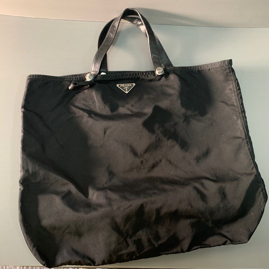 Tiptop condition vintage Prada Nylon Tote Bag black, Luxury, Bags & Wallets  on Carousell