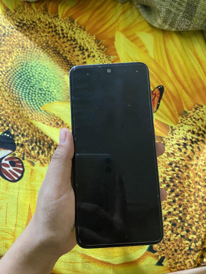 REDMI NOTE 11 128GB (Category: Xiaomi) located in Caloocan City. Submitted by ssrah.xx (Listing ID 1259895065, Image 3). Description: RFS: BIHIRA LANG MAGAMIT/NEED FUNDS 6/128 WITH FREE 10 CASE NO ISSUE CHECK ALL YOU WANT.