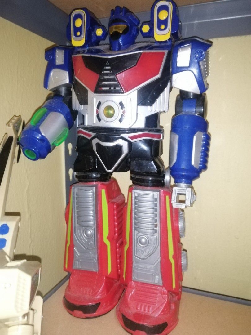 Adventure force shop astrobot toy