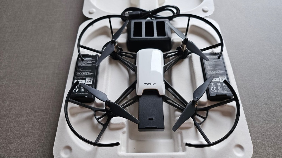 Ryze Tech Tello, Photography, Drones on Carousell