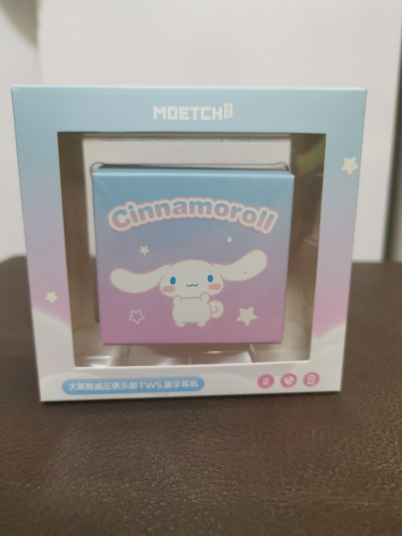 Sanrio cinnamonroll, Audio, Earphones on Carousell