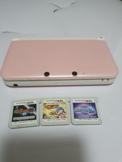 Selling Pink Nintendo 3ds LL