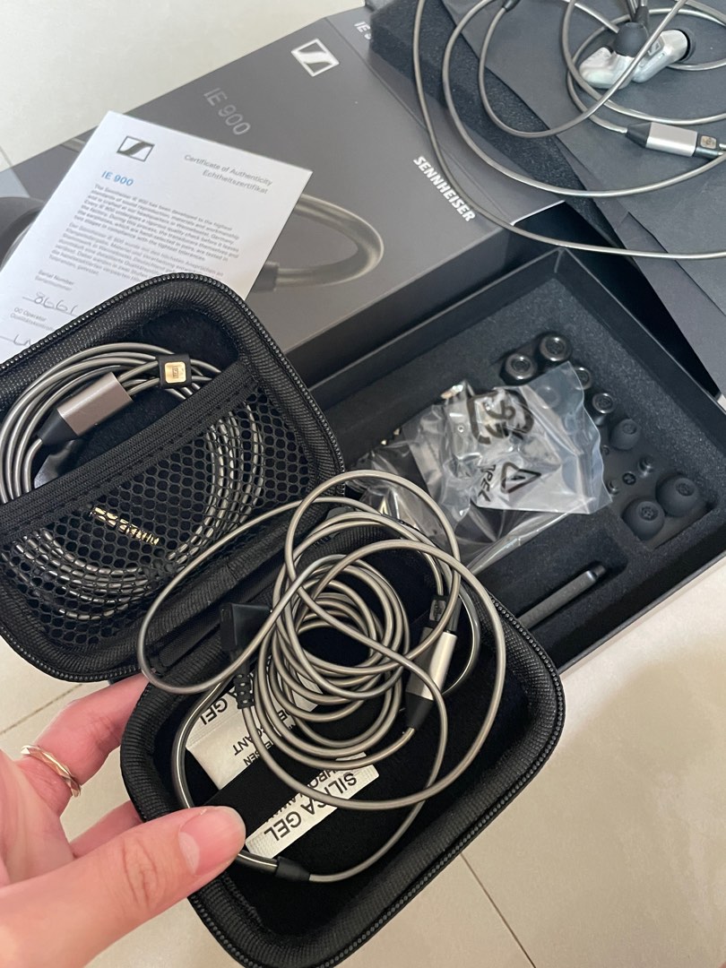 Sennheiser 森海塞爾IE900, 耳機及錄音音訊設備, 耳機在旋轉拍賣