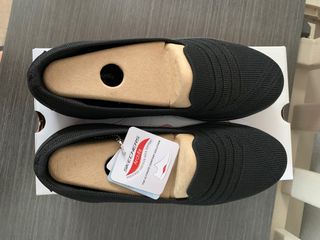 Skechers flats sales singapore