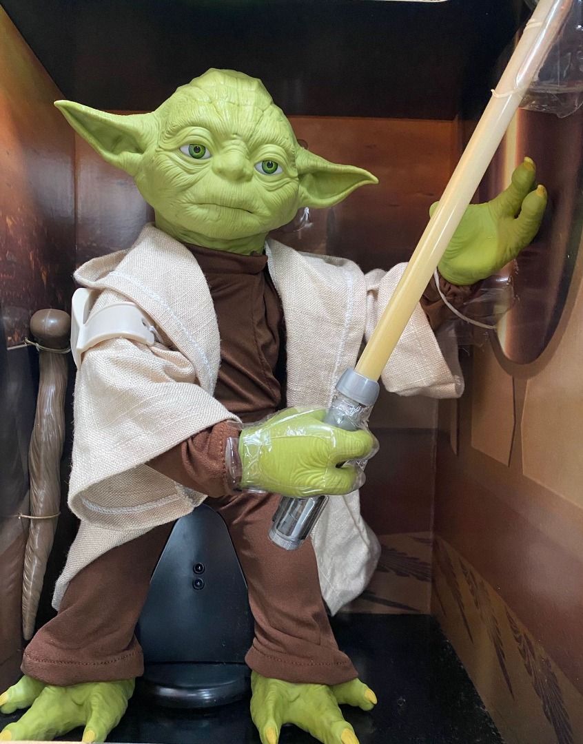 Star wars sale legendary yoda