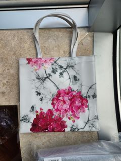 （分類：）位於 。 由 ollyarthey 提交（商品編號 1259829983，圖片 1）。簡介： 。