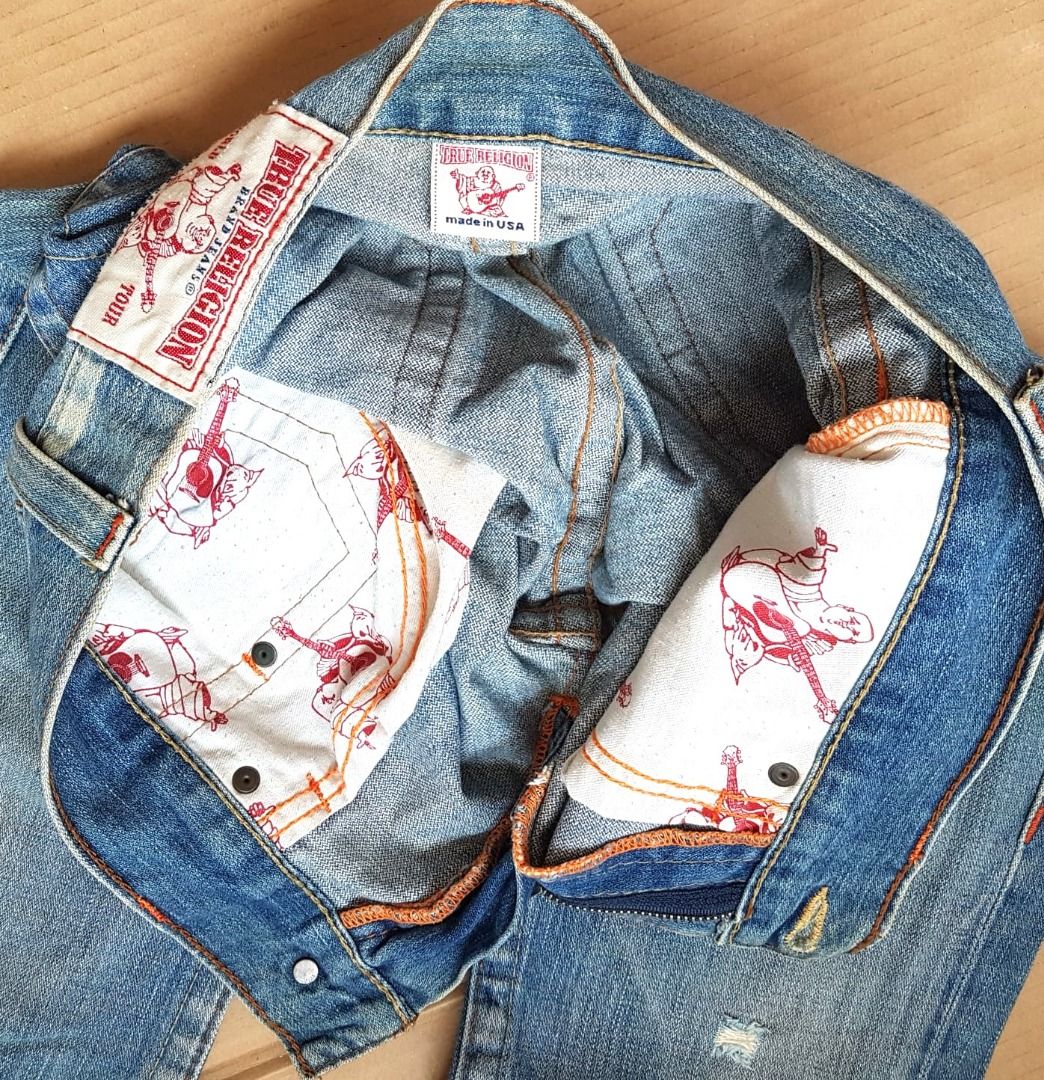 True Religion Designer Denim Jeans Made in USA Original Waist 32 Cult Street Fashion Old Skool Retro Destroyed Distressed Style Vintage