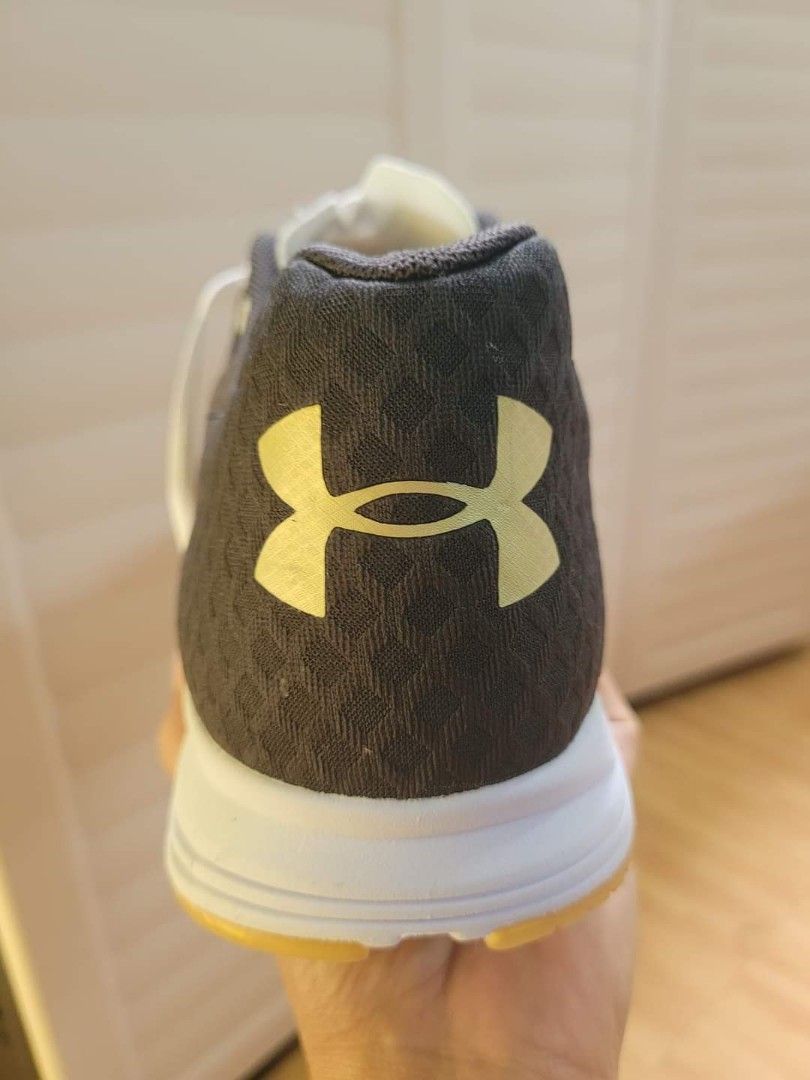 UNDER ARMOUR RUBBER SHOES SNEAKERS (Category: Sneakers) located in Baguio. Submitted by Choosehere22 (Listing ID 1259791764, Image 3). Description: ANG GANDA RIN NETO🤩 SELECTION FROM BOX❤️ IN EXCELLENT CONDITION.