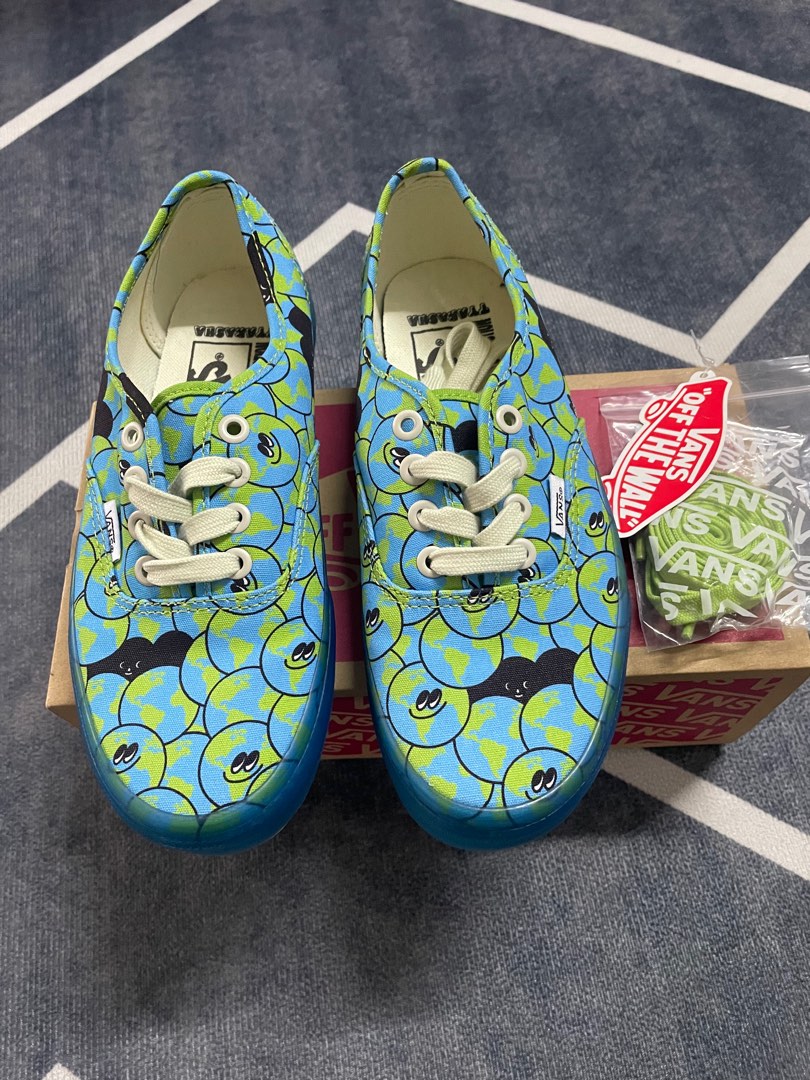 Vans otw art collection shop