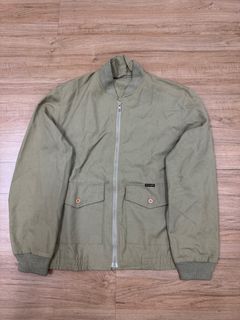 (Category: ) located in . Submitted by houseofgrailed (Listing ID 1259936072, Image 1). Description: .