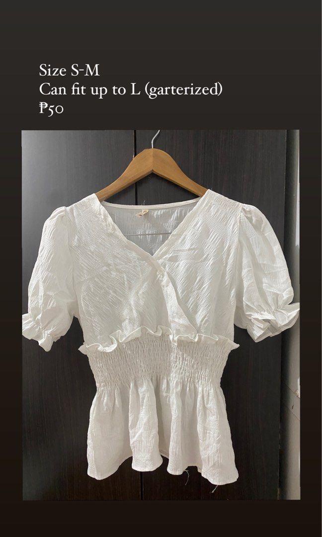 White blouse (Category: Blouses) located in Makati City. Submitted by ceeunever (Listing ID 1259855985, Image 1). Description: For sale: Personal preloved clothes Rfs: decluttering Details on the picture.