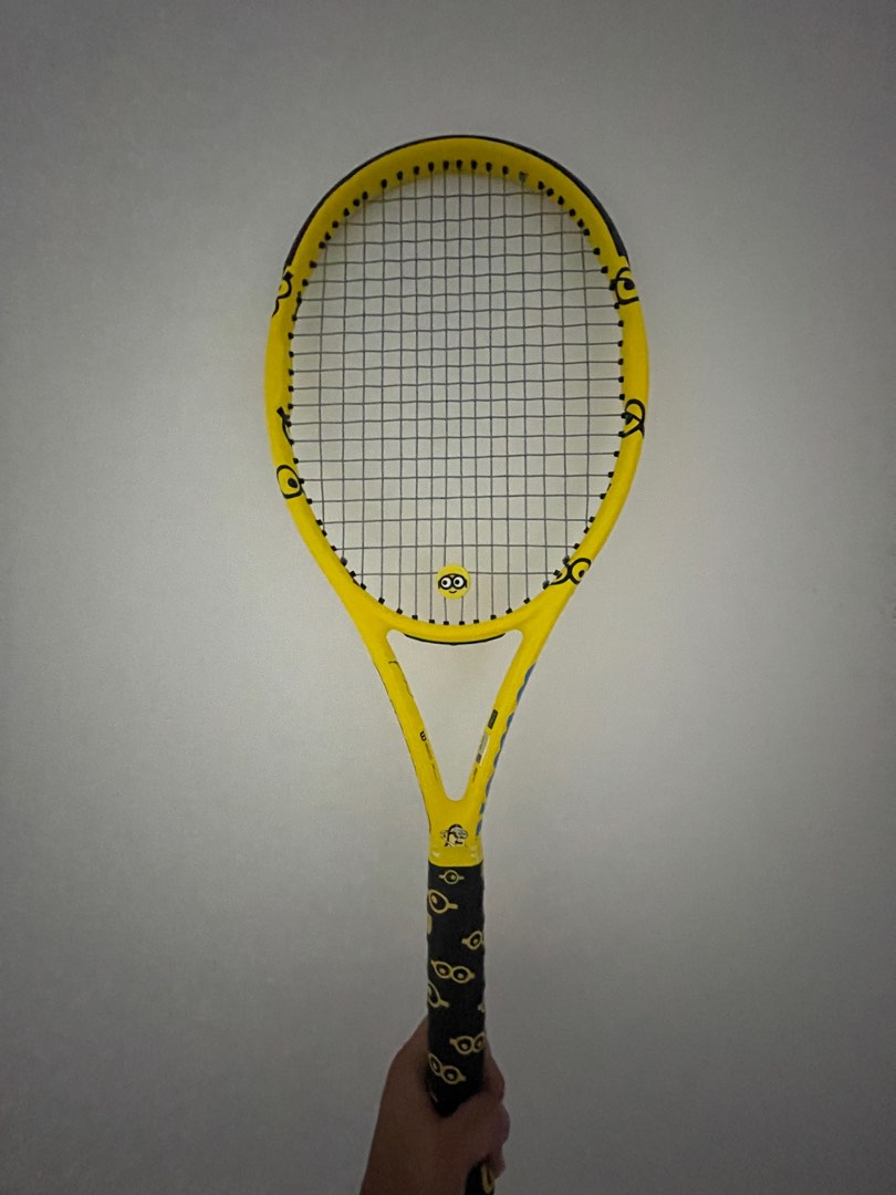 Wilson ultra tour 95 cv minions, 運動產品, 運動與體育, 運動與體育