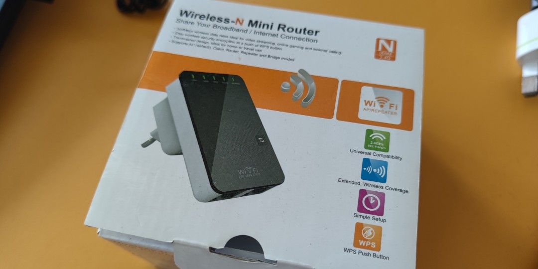 Max Net Mini Router Wireless N mini router and wifi extender, Computers & Tech, Parts ...