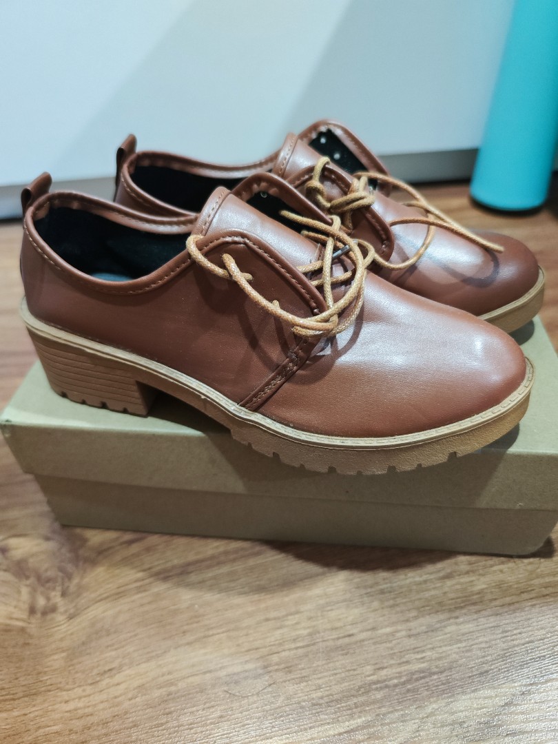 Women's brown shoes, Women's Fashion, Footwear, Boots on Carousell