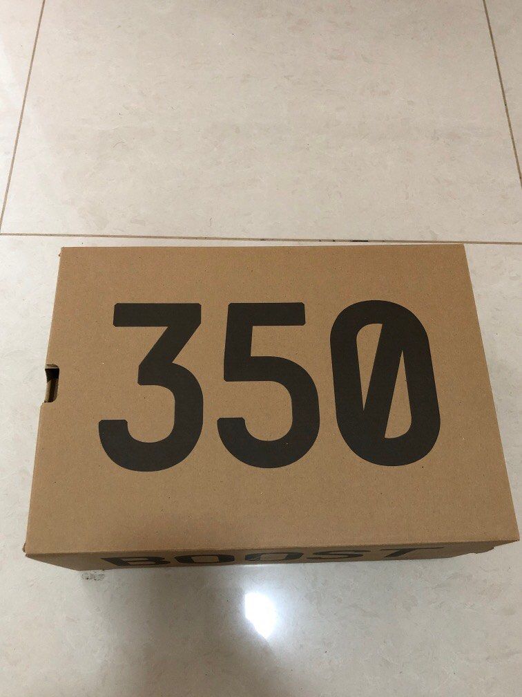 Yeezy's 219 outlet