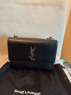 （分類：）位於 。 由 Glowuppp 提交（商品編號 1259794486，圖片 1）。簡介： 。