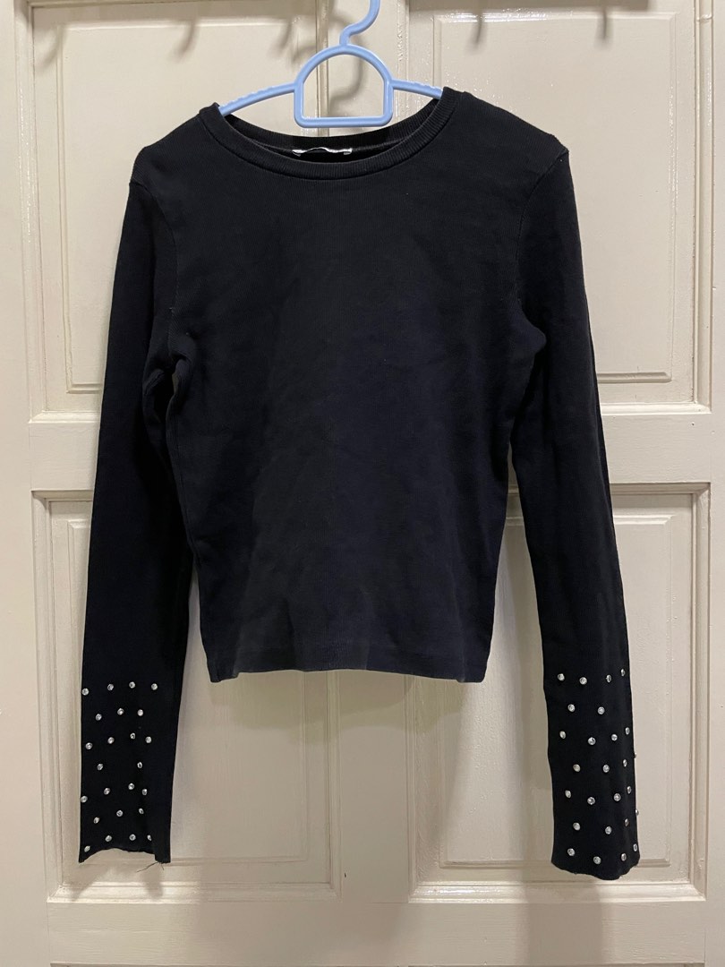 Zara Black top, Women's Fashion, Tops, Longsleeves on Carousell