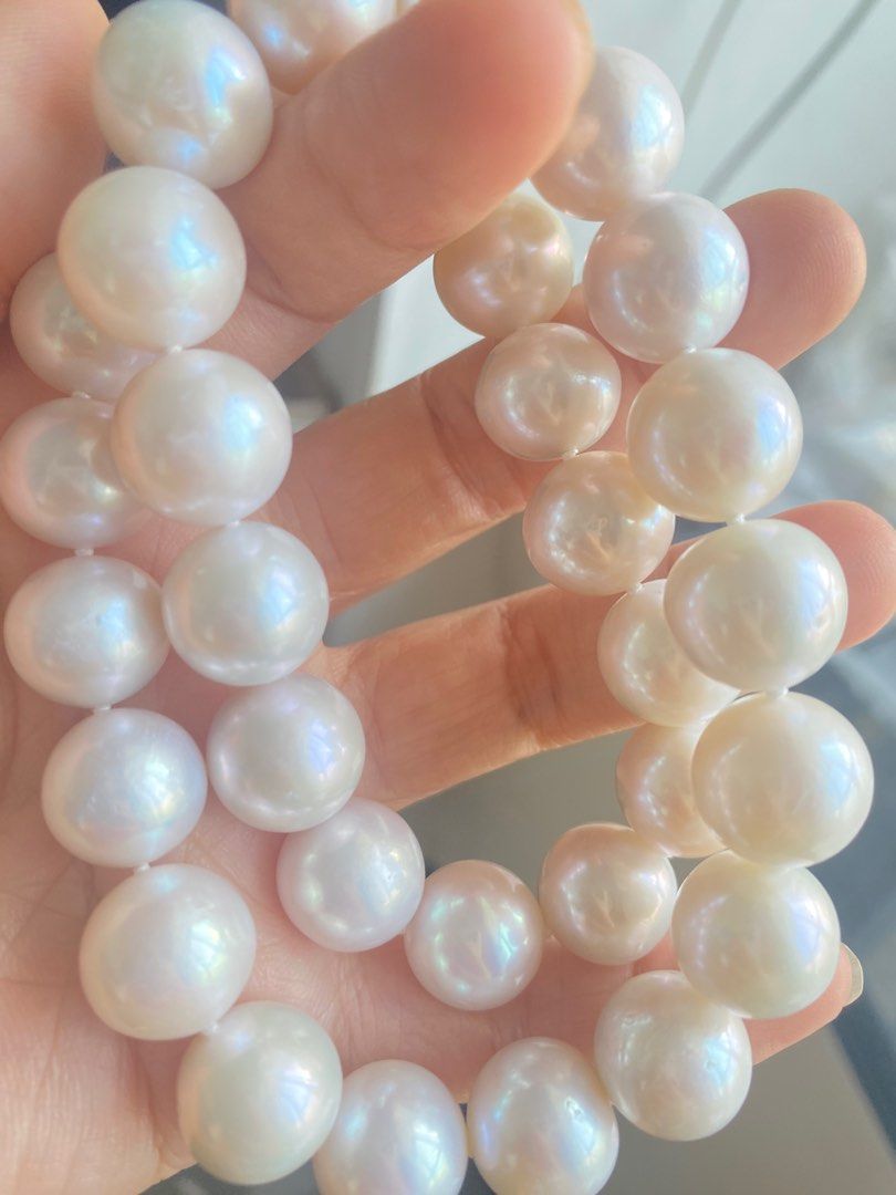 Freshwater Pearl Gemstone: Properties, Meanings, Value & More