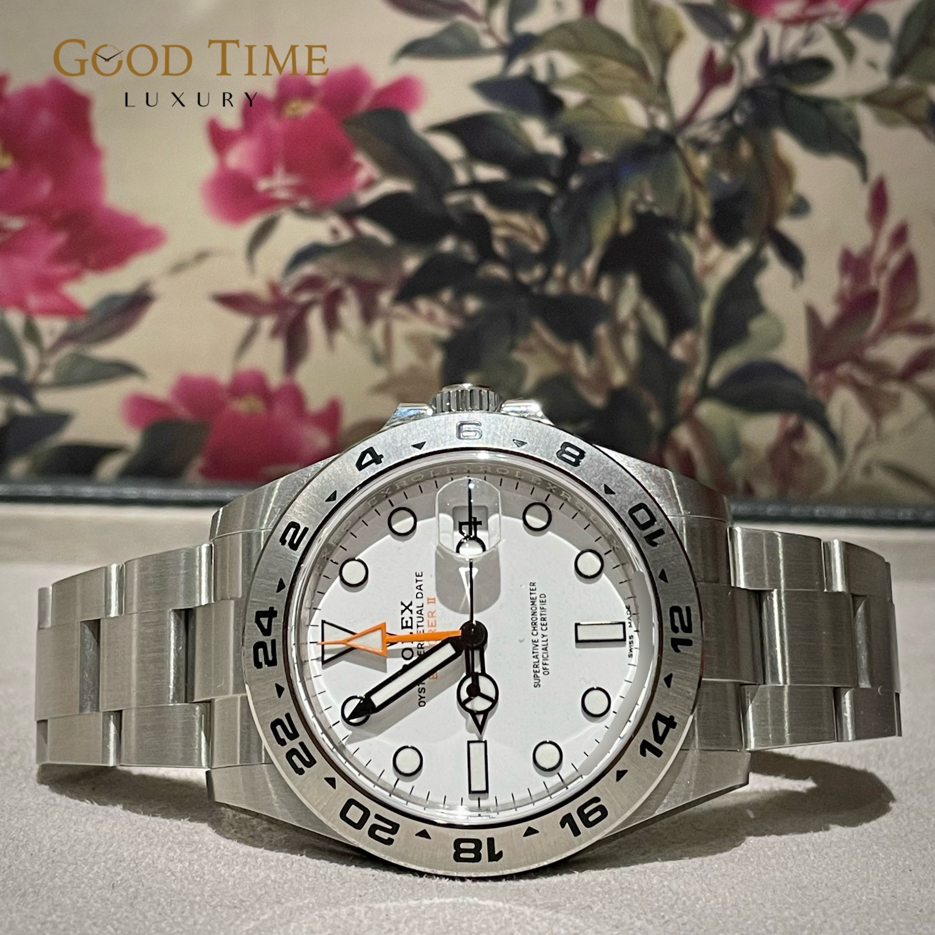 216570 white shop
