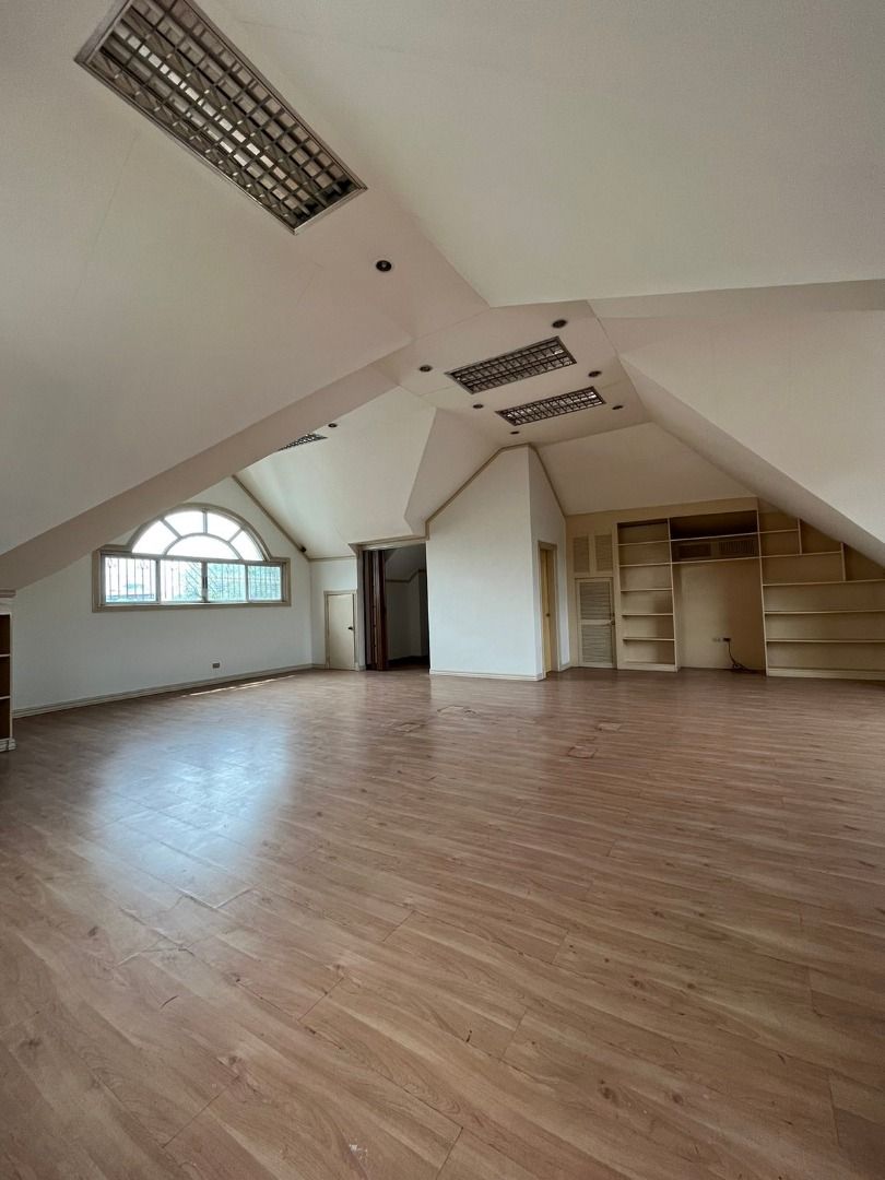 3 Storey SingleDetached Bare House and Lot in Sacred Heart, Quezon