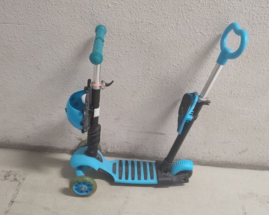 4in1 Beetle Kids Kick Scooter LED Wheel No Battery Required